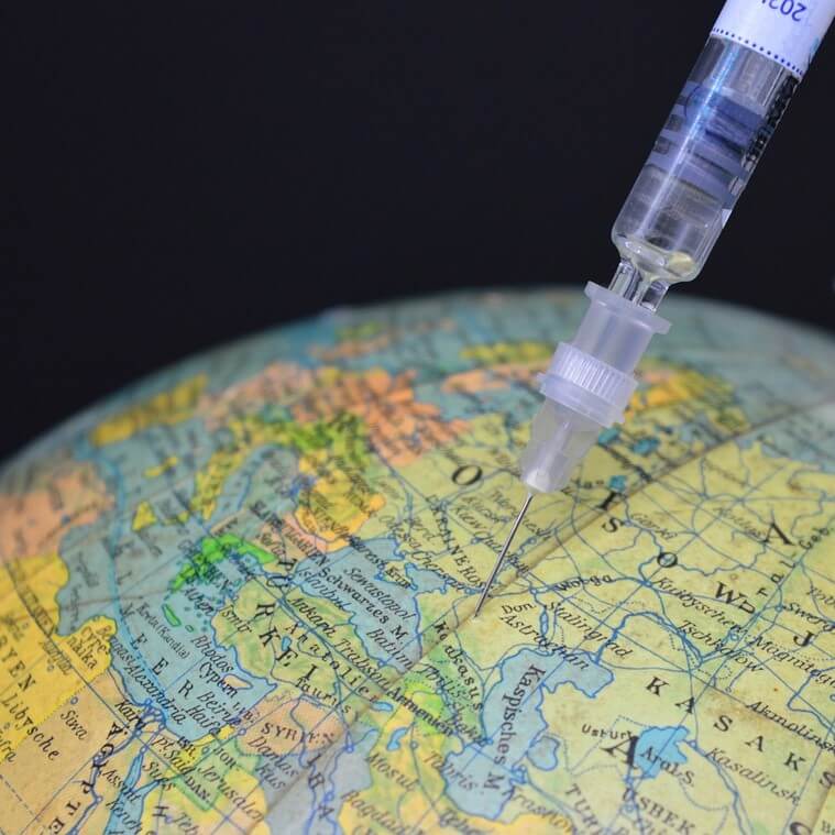 Com és l’accés a les vacunes en altres països?